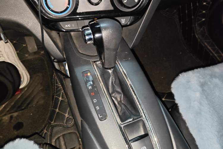 Used Honda XR-V 2015 1.5L LXi CVT Classic Edition
