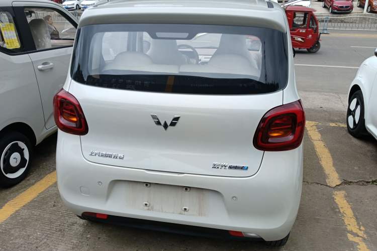 Used Wuling Hongguang MINIEV 2025 Four-Door Version Advanced Edition
