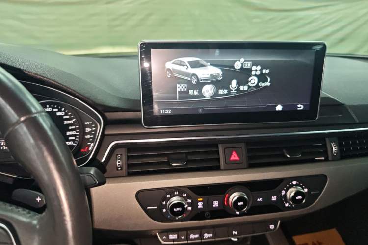 Used Audi A4L 2018 30th Anniversary Edition 40 TFSI Trendy Model