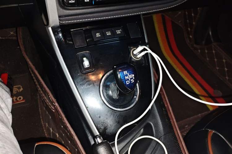 Used Toyota Corolla 2017 Revised Dual-Engine 1.8L E-CVT Leading Edition