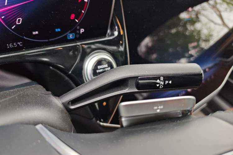 Used Mercedes-Benz E-Class 2024 Facelift E 300 L Luxury Edition