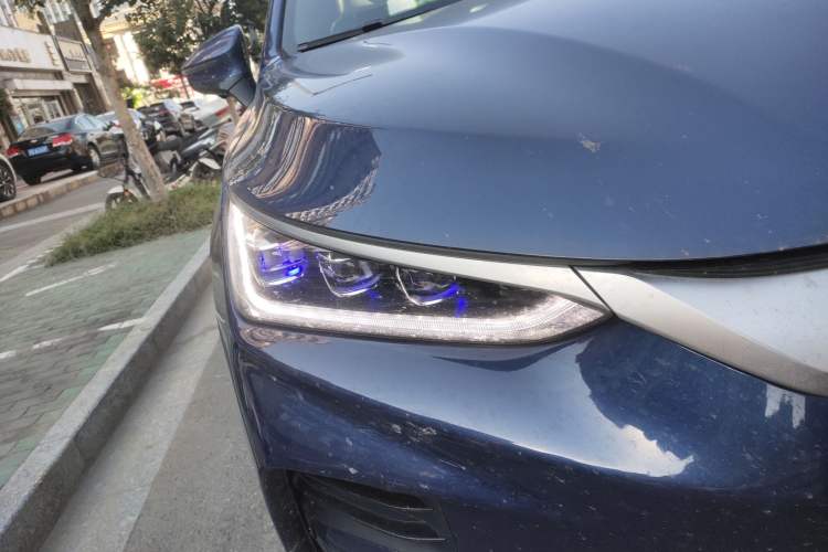 Used BYD Tang New Energy 2022 EV 635 km All-Wheel-Drive Flagship Model
