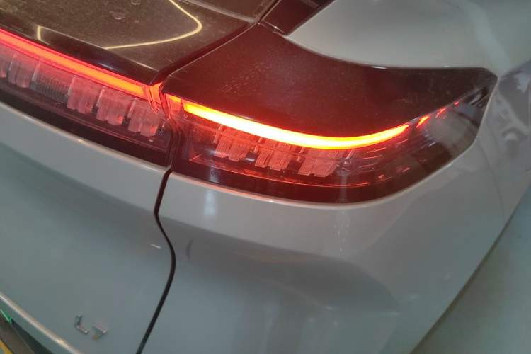 Used Dongfeng Aeolus L7 New Energy 2024 518 Air