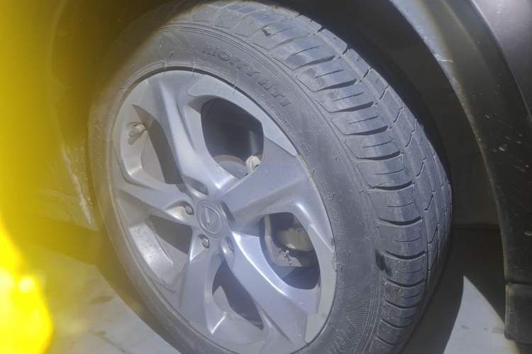 Used Acura CDX 2016 1.5T Two-Wheel Drive Enjoyment Version Right Front Wheel Hub