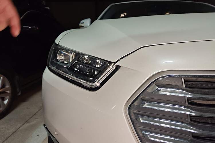 Used Ford Taurus 2017 EcoBoost 245 Luxury Model