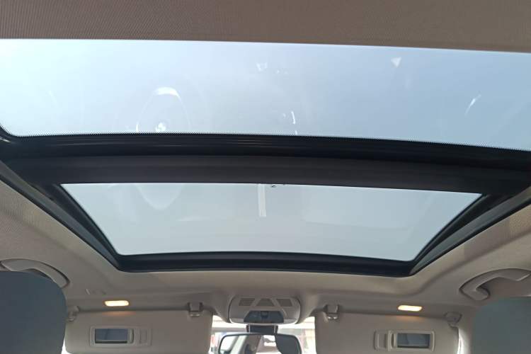 Used BMW 3 Series GT 2016 320i Fashion Model Headliner