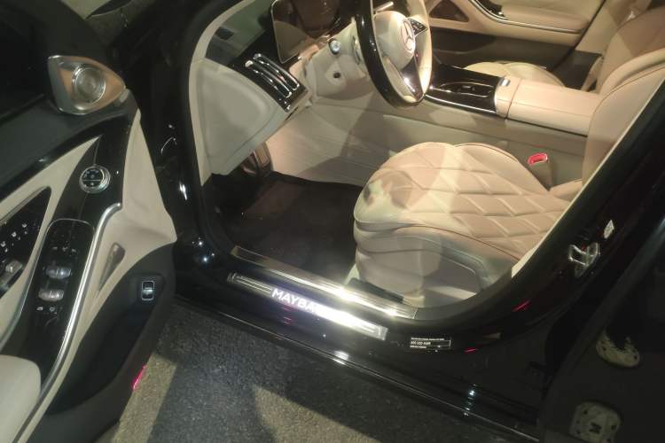 Used Mercedes-Benz Maybach S-Class 
