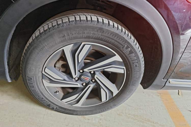 Used Hongqi HS5 2022 Revised Version 2.0T Smart Connect Flagship Edition