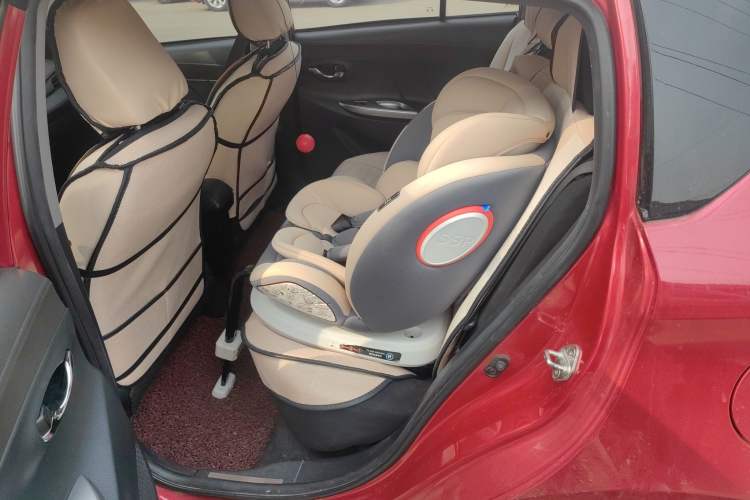 Used Toyota YARiS L Zhi Xuan 2015 1.5E Automatic Charm Edition