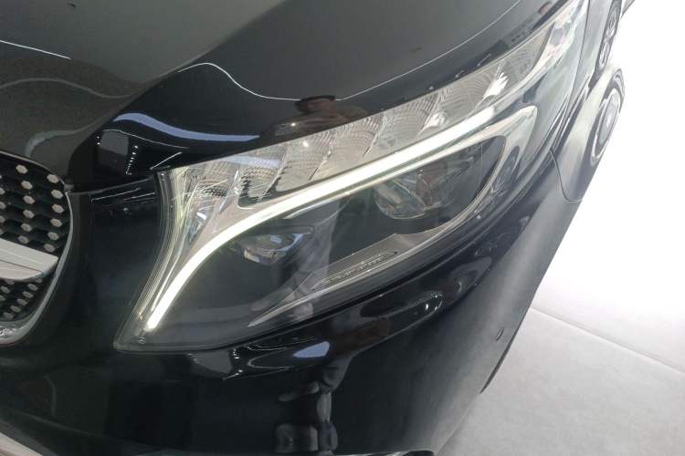 Used Mercedes-Benz V-Class 2020 V 260 L Long-wheelbase Luxury Edition