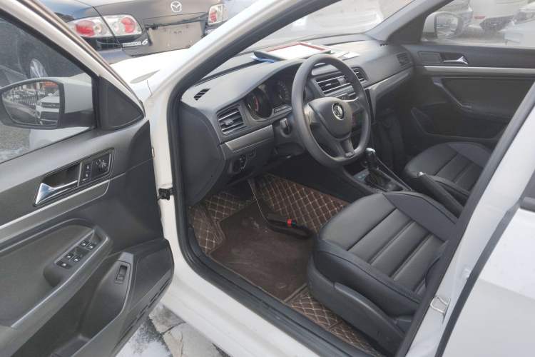 Used Volkswagen Lavida 2019 Lavida Start 1.5L Automatic Trendy Version China VI Standard