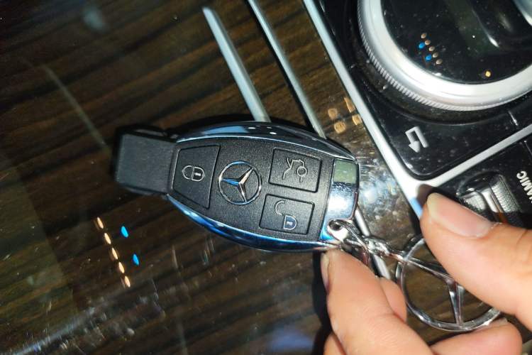 Used Mercedes-Benz GLC 2016 GLC 260 4MATIC Dynamic Edition