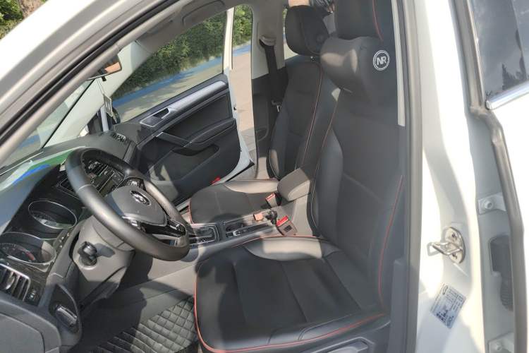 Used Volkswagen Golf 2018 230TSI Automatic Comfort Model Left Front Seat