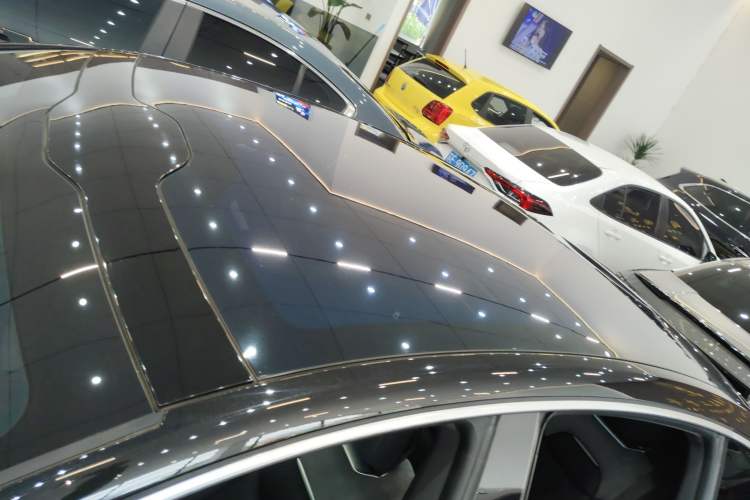 Used NETA S 2022 All-Electric 715 km Range Rear-Drive Deluxe Version Roof