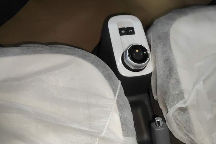 Used Geely Galaxy Panda 2025 210 km – Yuanqi Bear