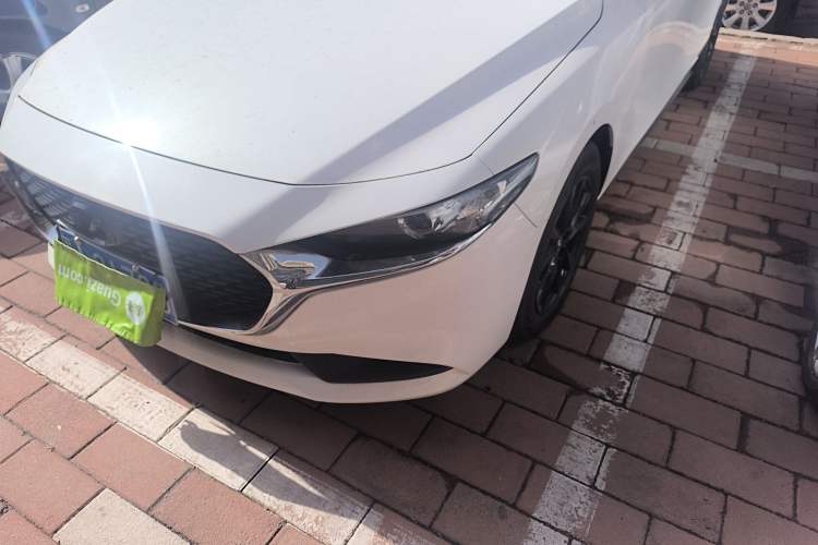 Used Mazda 3 Axela 2020 1.5L Automatic ZhiMei Edition
