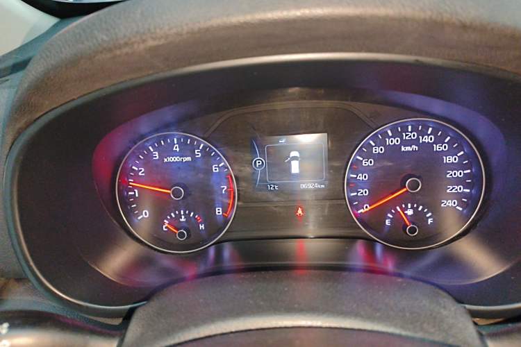 Used Kia KX5 2016 2.0L Automatic 2WD GLS Instrument Cluster