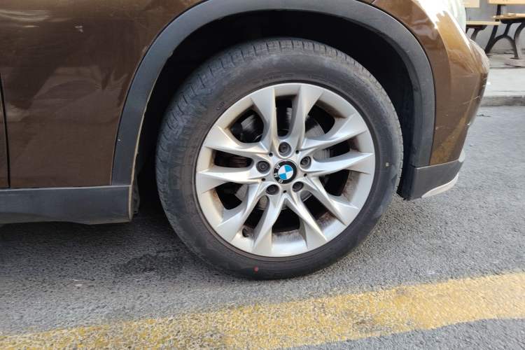 Used BMW X1 2014 sDrive18i Leading Model