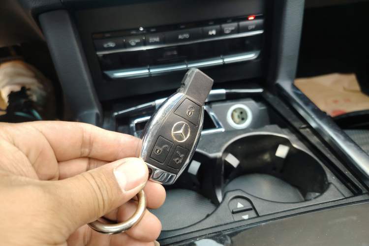 Used Mercedes-Benz E-Class 2015 E 260 L Sport Edition
