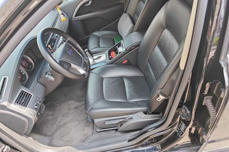 Used Volvo S80L 2011 2.0T ZhiShang Version