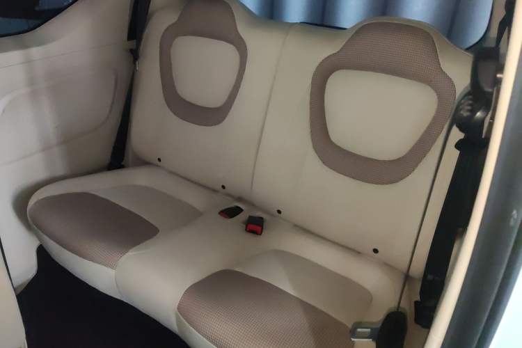 Used Wuling Hongguang MINIEV 2024 3rd Generation 215km Advanced Version