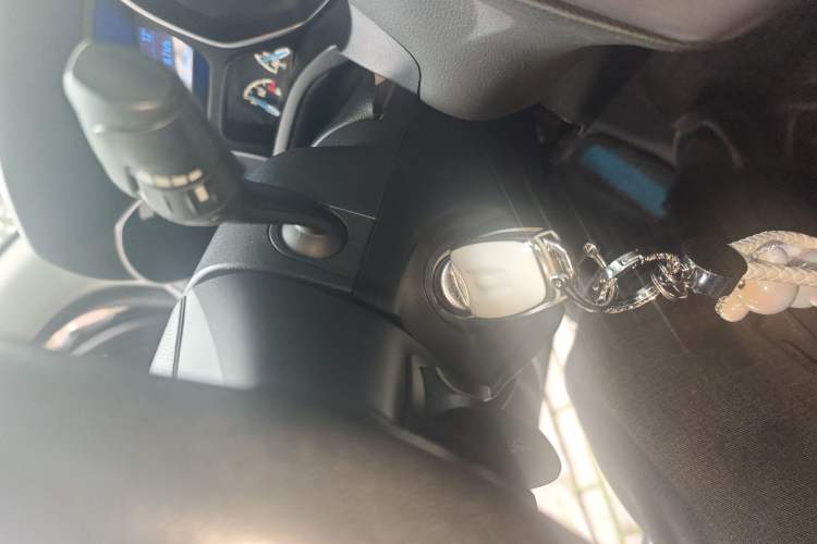 Used Ford Focus 2012 Sedan 1.6L Automatic Fashion Edition