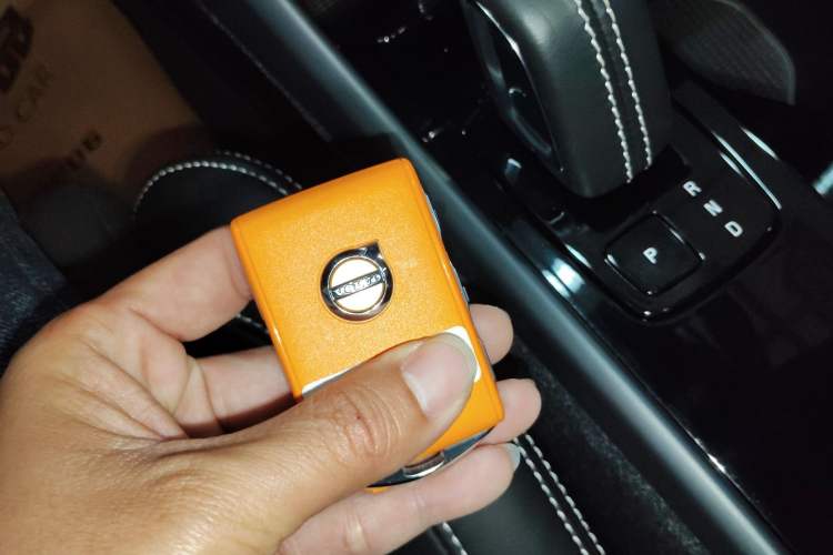 Used Volvo XC40 New Energy 2022 Four-Wheel Drive High-Performance Version Vehicle Key