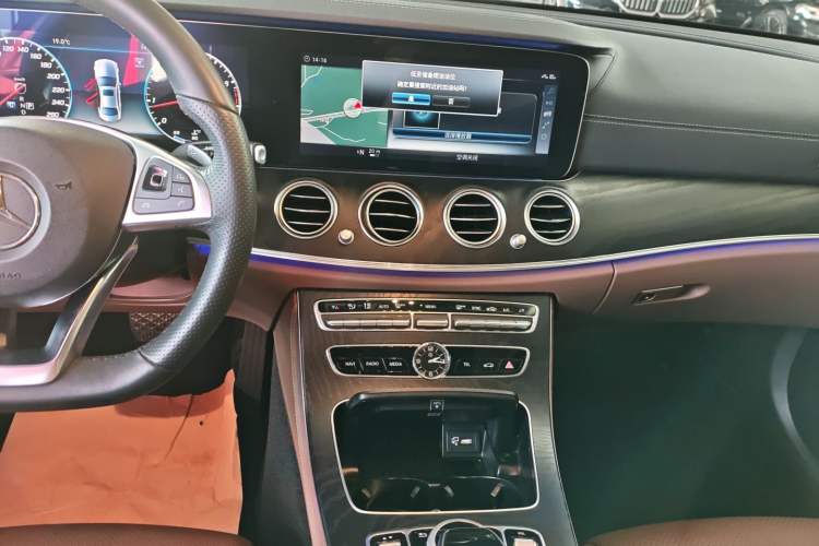 Used Mercedes-Benz E-Class 2017 E 300 L Sporty and Stylish Model
