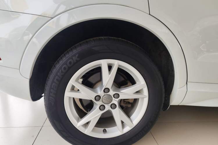 Used Audi Q3 2018 30th Anniversary Edition 35 TFSI Fashion Model
