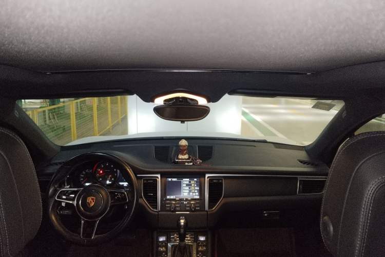 Used Porsche Macan 2014 Macan 2.0T