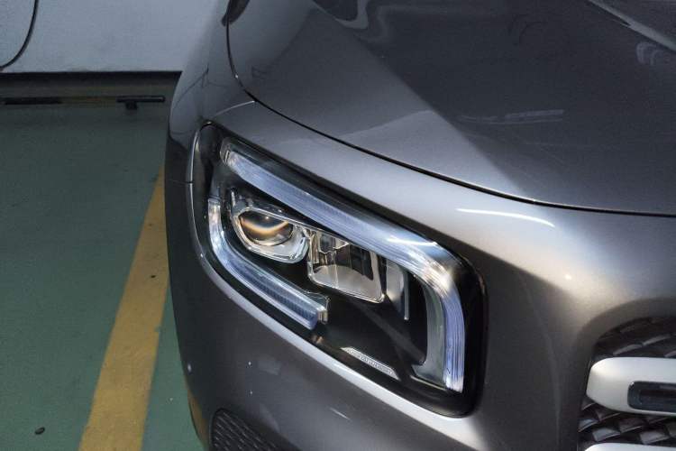 Used Mercedes-Benz GLB 2020 Updated GLB 200 Dynamic Edition Right Front Headlight