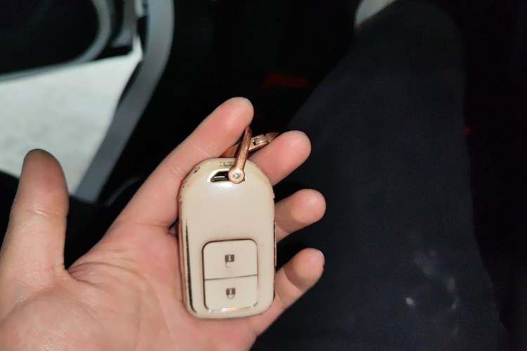 Used Honda Vezel 2020 1.5L CVT Luxury Edition Vehicle Key