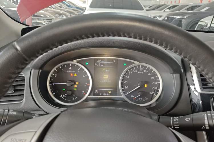 Used Nissan Tiida 2016 1.6L CVT ZhiZun Edition