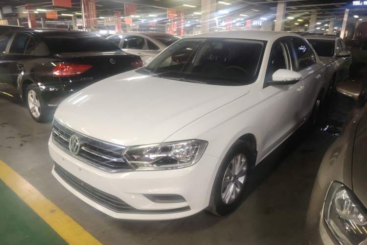 Used Volkswagen Bora 2016 1.6L Automatic Fashion Model