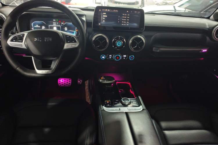 Used BAIC Off-Road BJ40 2020 2.0T Automatic Four-Wheel Drive Urban Hunter Edition Prestige Version
