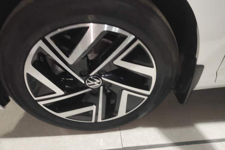 Used Volkswagen Sagitar 2026 Model 30 Million Units Selected 300TSI DSG Surpassing Edition
