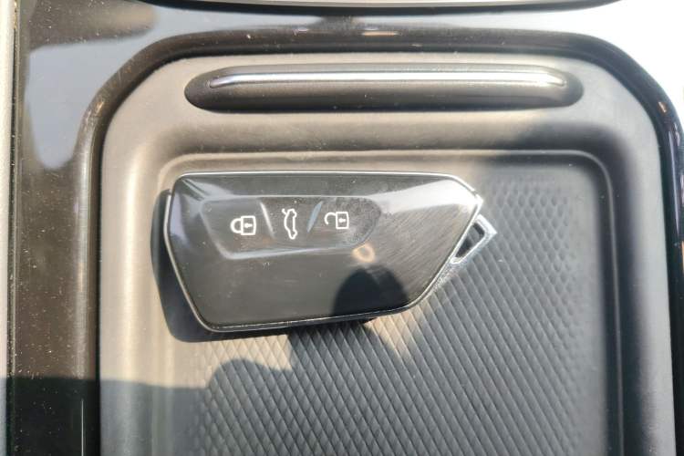 Used Volkswagen ID.4 CROZZ 2024 Pure Edition Limited Edition Vehicle Key