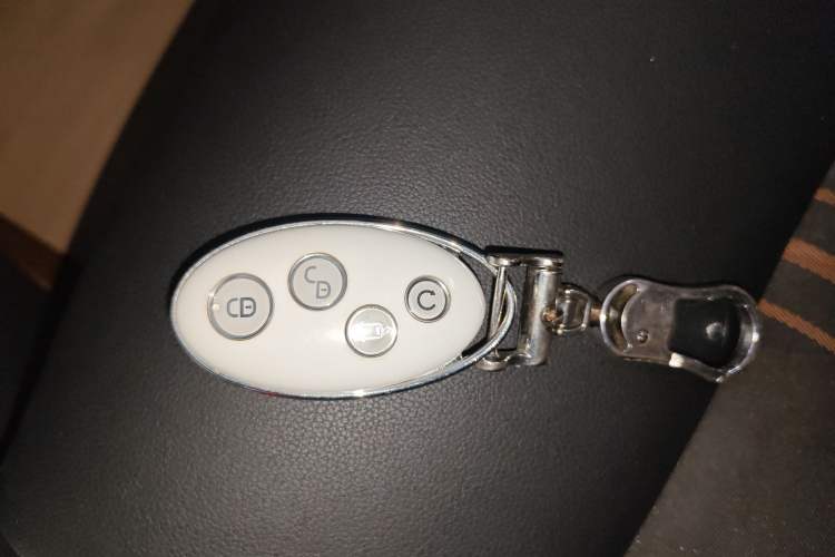 Used BYD Yuan 2017 1.5L Automatic Cool & Connected Model
