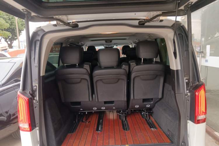 Used Mercedes-Benz V-Class 2021 V 260 Prestige Edition