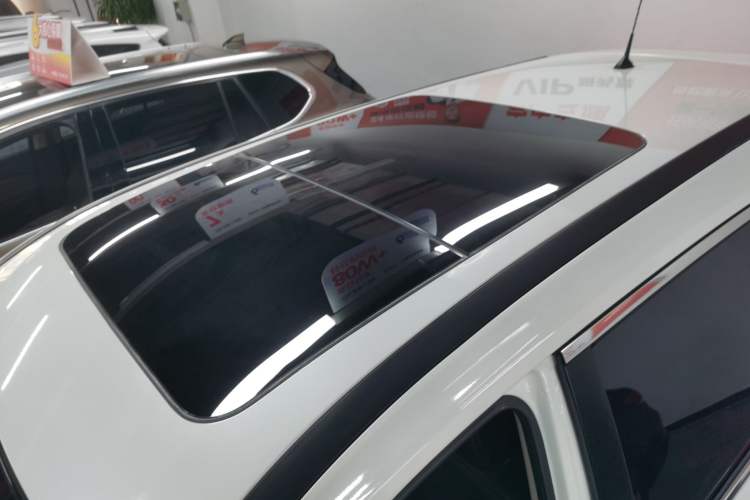 Used Nissan X-Trail 2023 Classic 2.0L Two-Wheel Drive Smart Connect & Comfort Edition