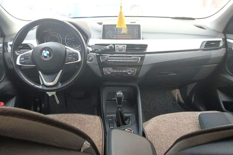 Used BMW X1 2016 sDrive18Li Fashion Model
