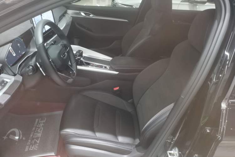 Used Geely Auto Preface 2024 2.0TD Qingyun Edition Left Front Seat