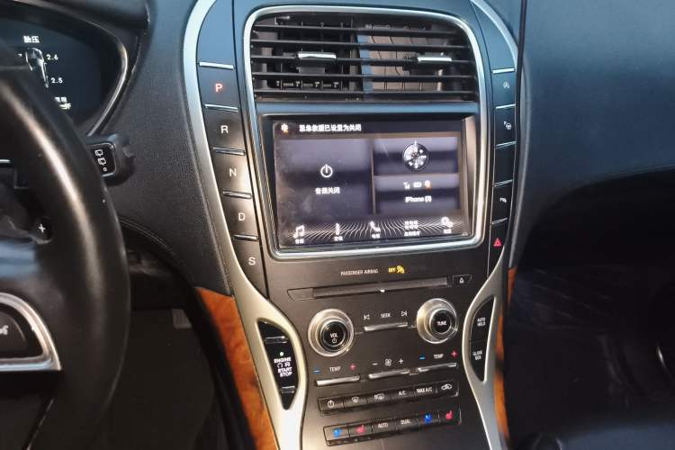 Used Lincoln Nautilus 2019 2.0T Four-Wheel Drive Zunya Edition China VI Standard Audio And AC Panel