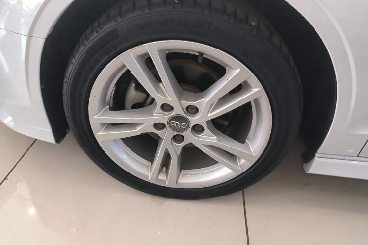 Used Audi A3 2020 Limousine 35 TFSI Fashion Edition China VI Emission Standard
