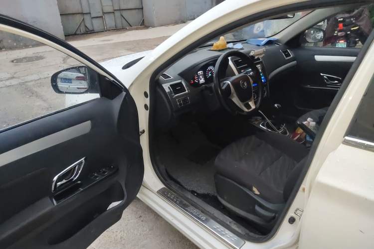 Used FORTHING Joyear S50 2014 1.5L Manual Luxury Model Driver Seat