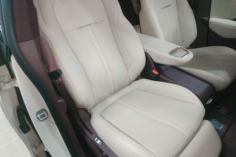Used Zeekr X 2025 Four-Seater Rear-Drive Cube Version

