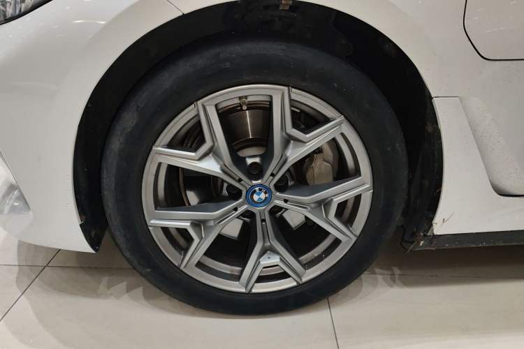 Used BMW i3 2022 eDrive 35 L