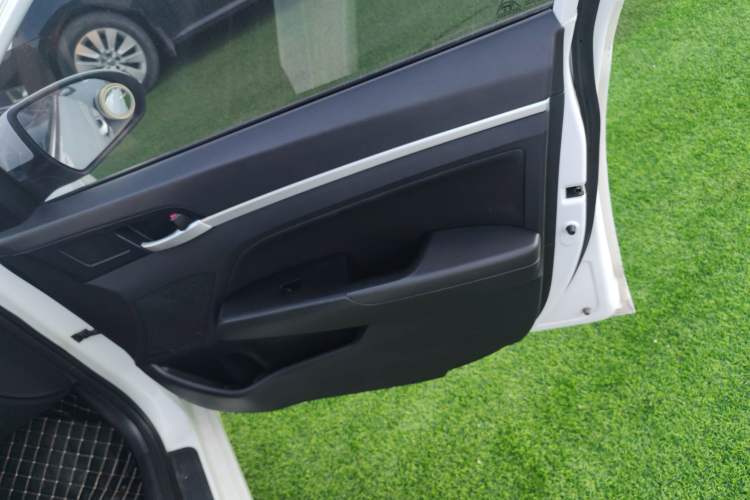 Used Hyundai Elantra (6th Generation / Lingdong) 2016 1.6L Automatic ZhiXuan – Elite Version
