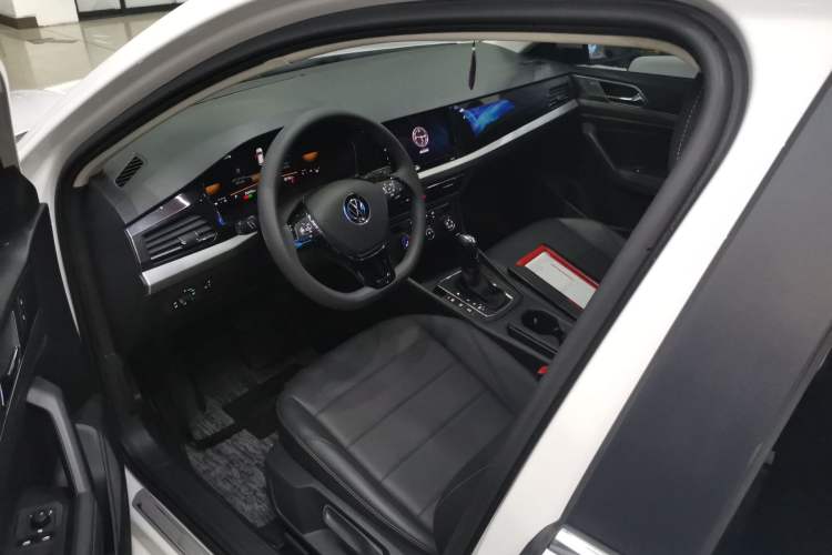 Used Volkswagen Lavida 2021 1.5L Automatic Comfort Edition Driver Seat