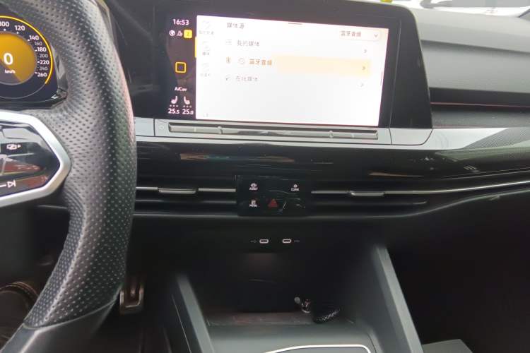 Used Volkswagen Golf 2021 280TSI DSG R-Line
